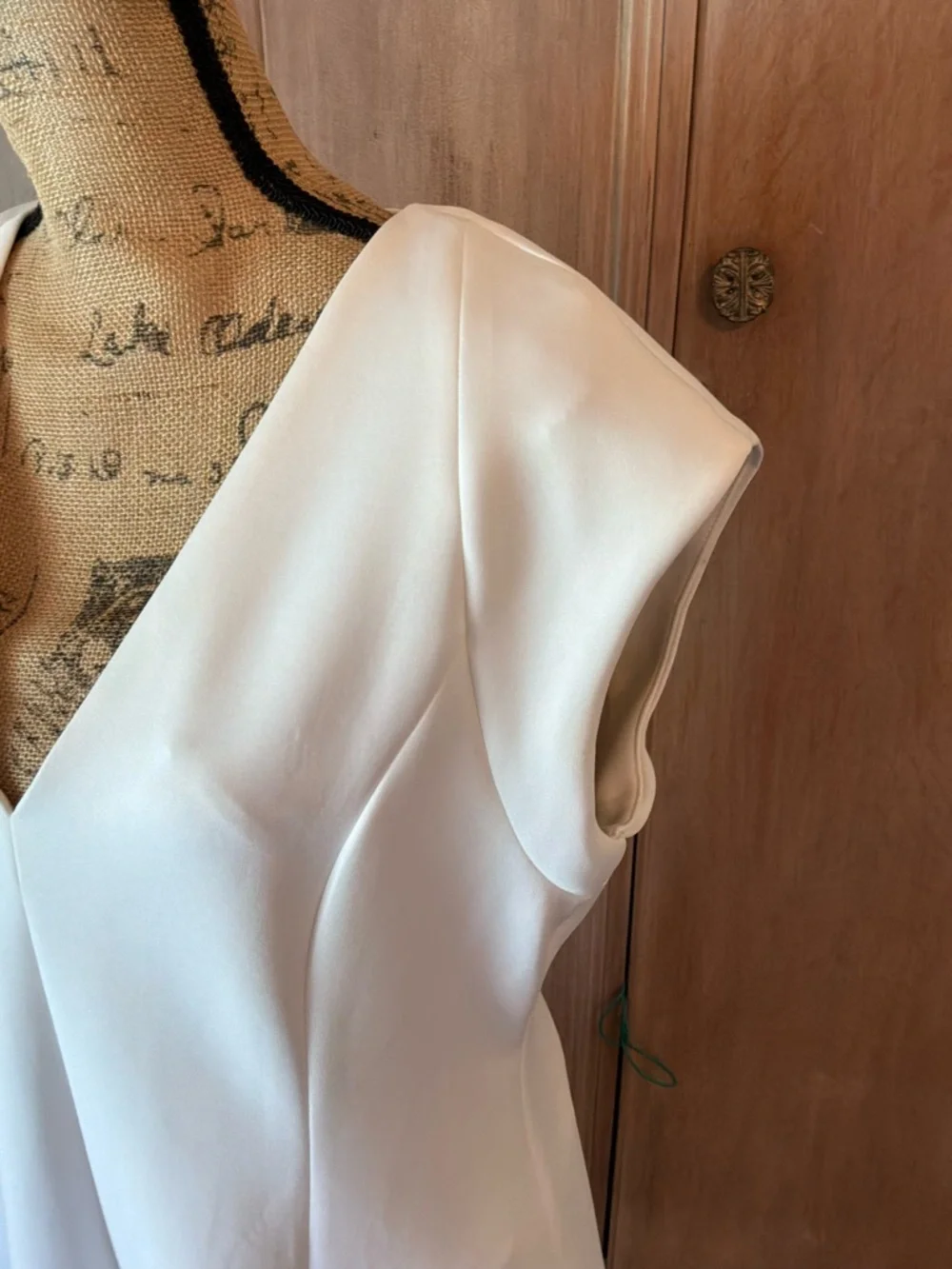 Calvin Klein Cap Sleeve V-Neck Scuba Crepe Midi Sheath Career White 12